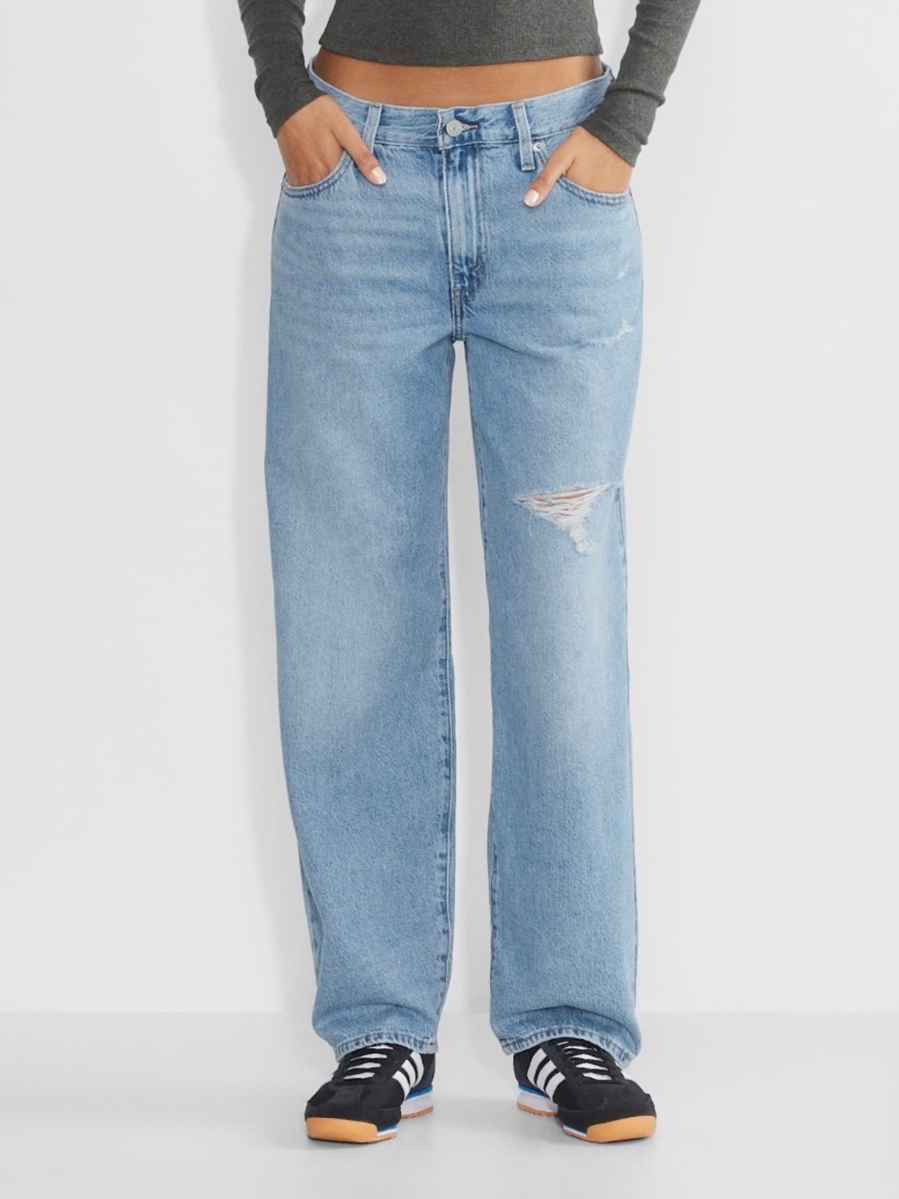 Levi’s Baggy Distressed Dad Jeans